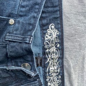 1skirt Express ,1short guess,1short Express